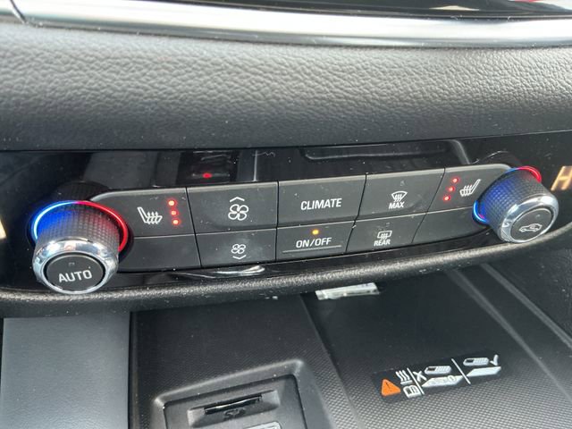 Used 2022 Buick Enclave Essence w/ Experience Buick Package image 51