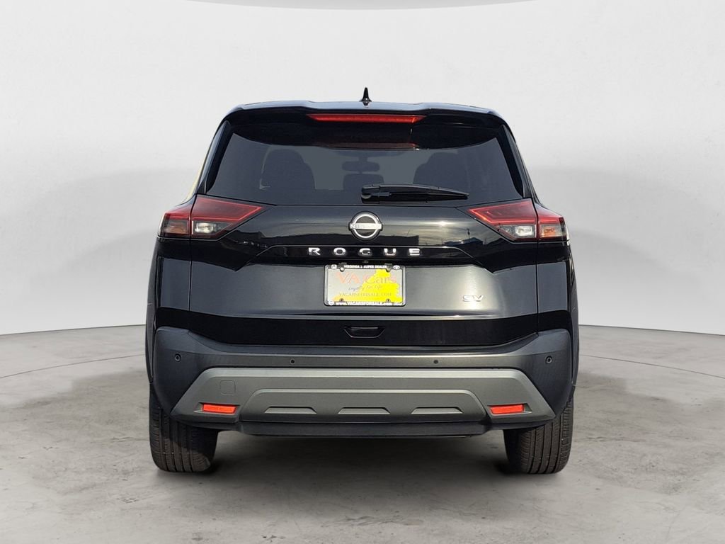 Used 2023 Nissan Rogue SV image 4