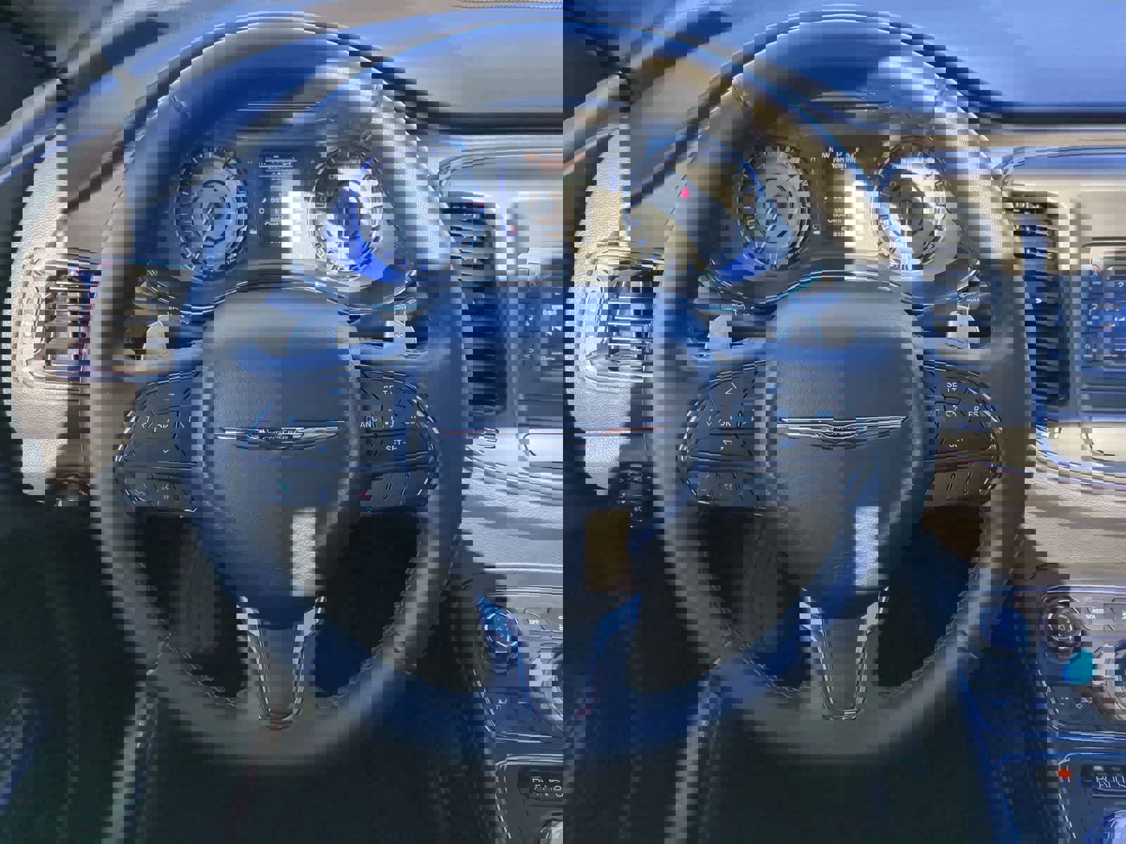 Used 2016 Chrysler 200 S image 24