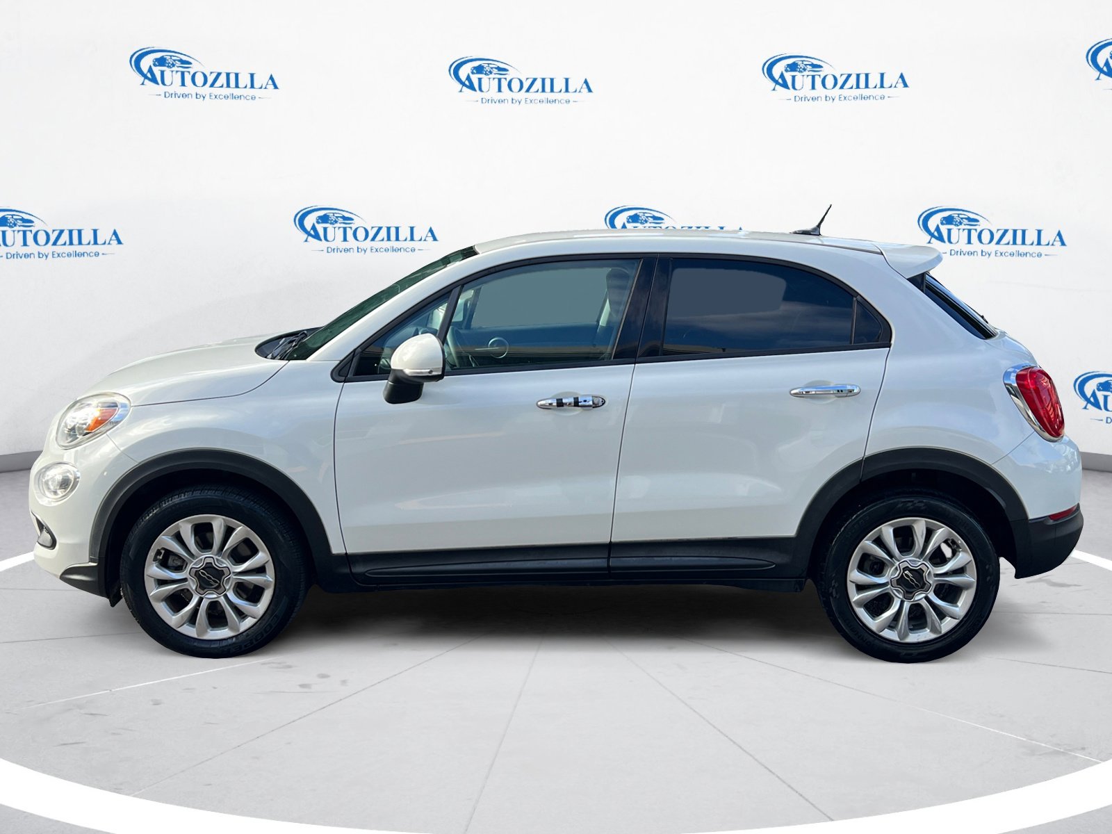 Used 2016 FIAT 500X Easy image 2