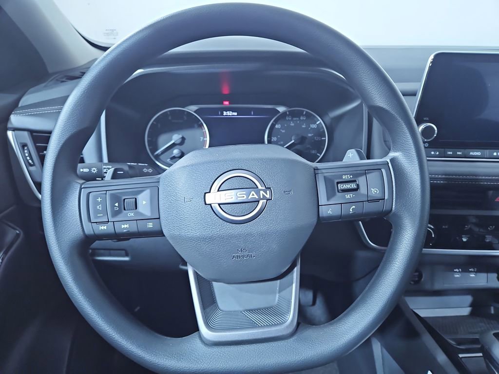 New 2025 Nissan Rogue S image 14