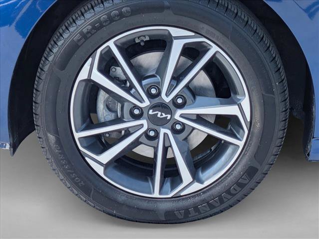 Used 2023 Kia Forte LXS FWD image 23