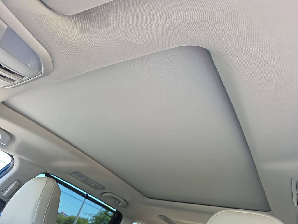New 2026 Subaru Ascent Limited AWD/4WD image 32