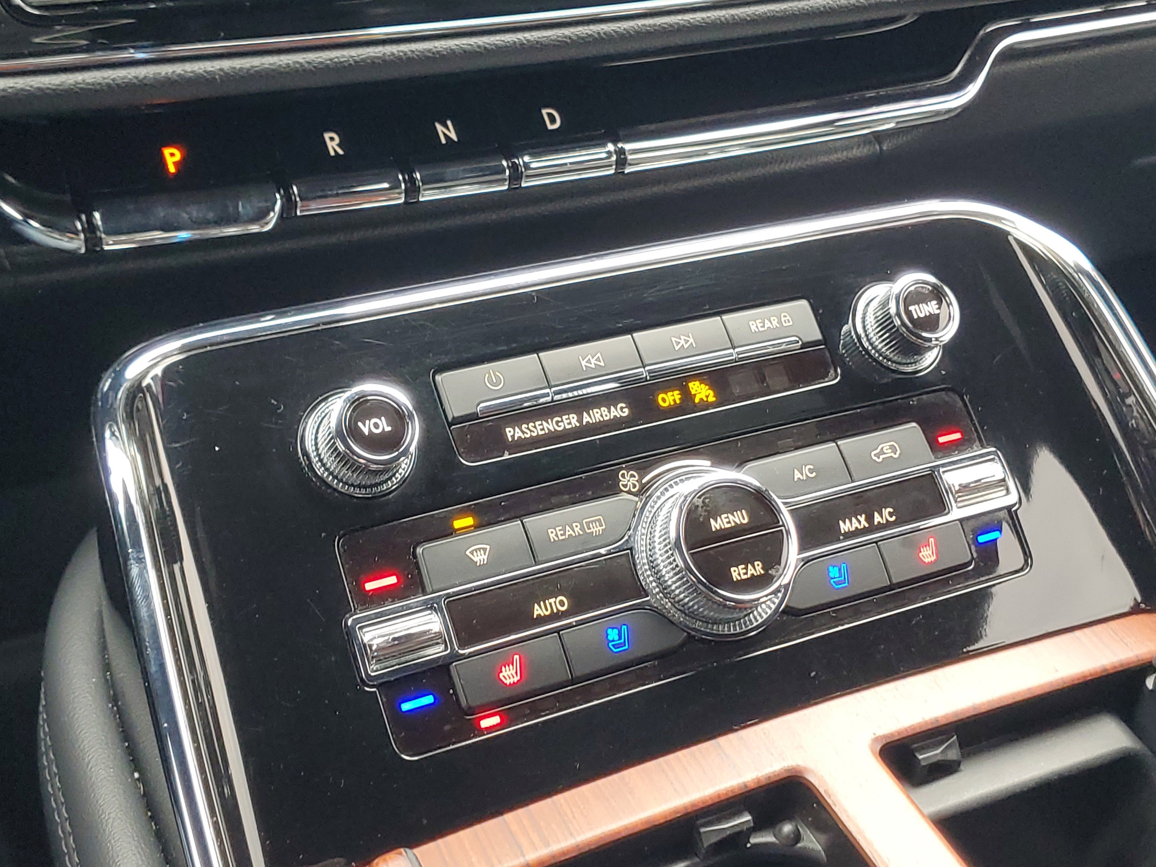 Certified 2023 Lincoln Navigator 4WD image 18