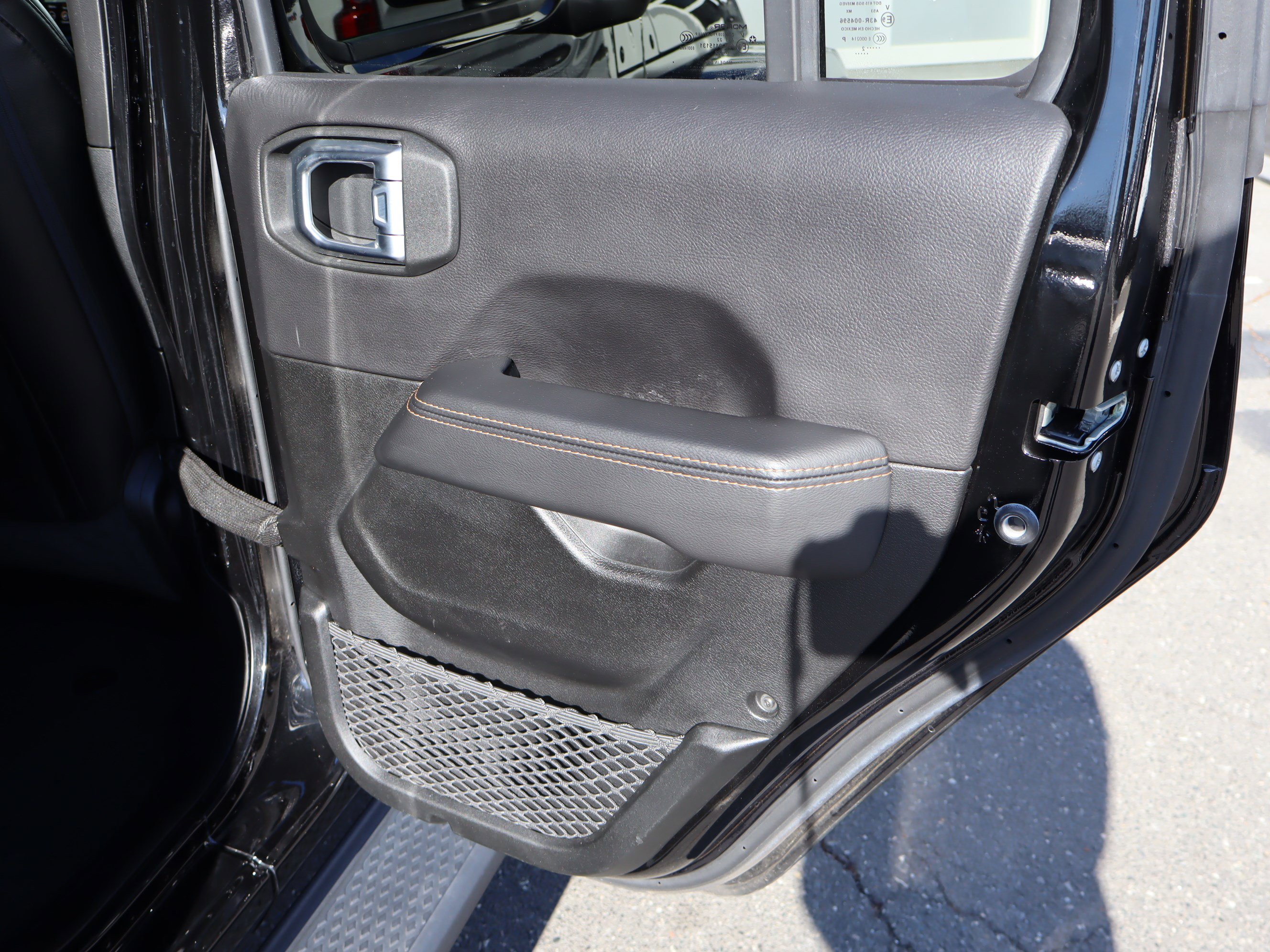 Used 2022 Jeep Gladiator Overland image 35