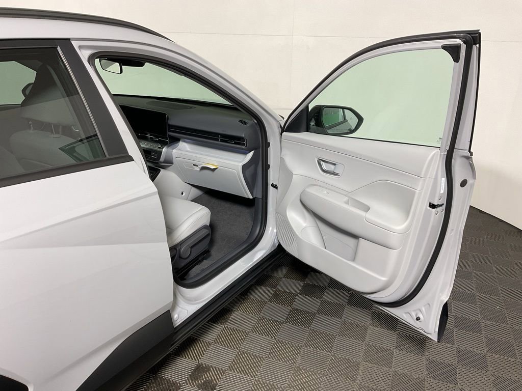 New 2026 Hyundai Kona SEL Premium image 35