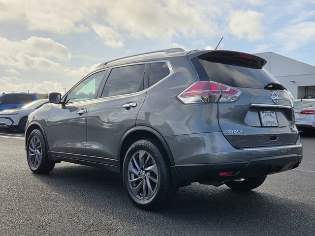 Used 2016 Nissan Rogue SL w/ SL Premium Package image 4