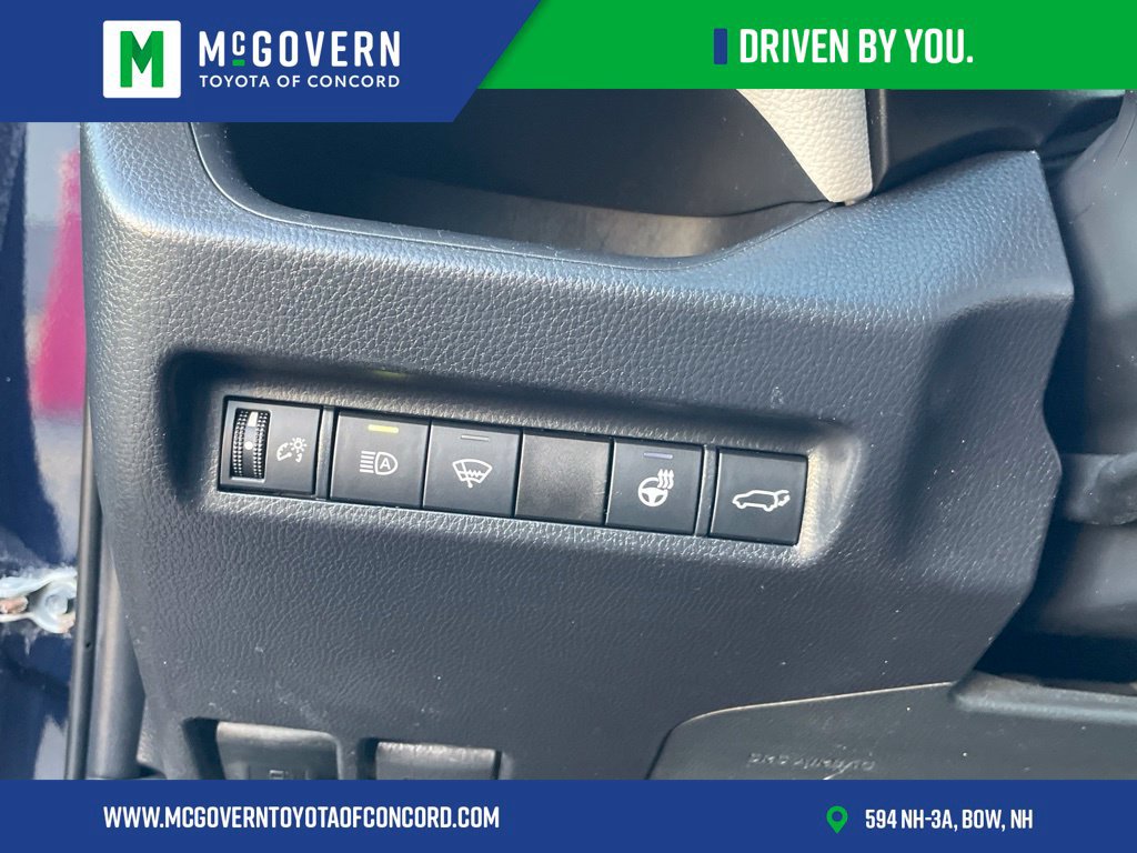 Used 2019 Toyota RAV4 XLE w/ Convenience Package AWD/4WD image 15
