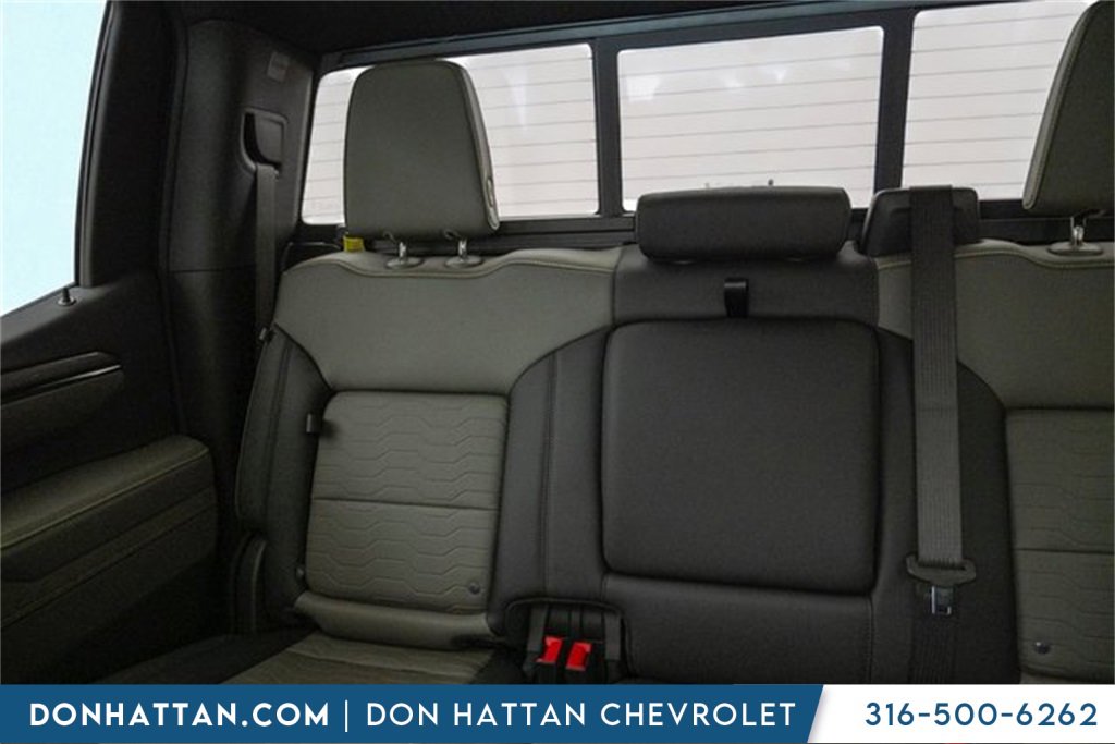 New 2026 Chevrolet Silverado 1500 ZR2 image 19