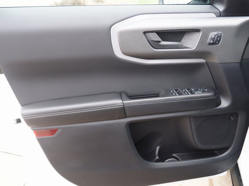 New 2025 Ford Bronco Sport Outer Banks w/ Sasquatch Outer Banks Package image 44