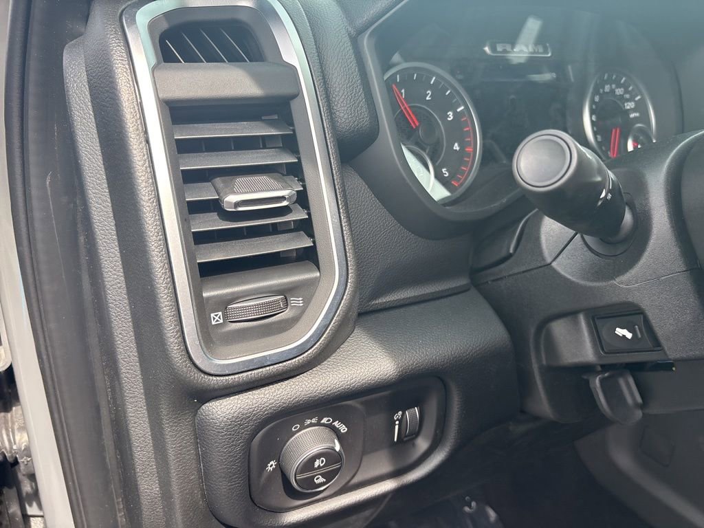 New 2026 RAM 2500 Big Horn AWD/4WD image 19