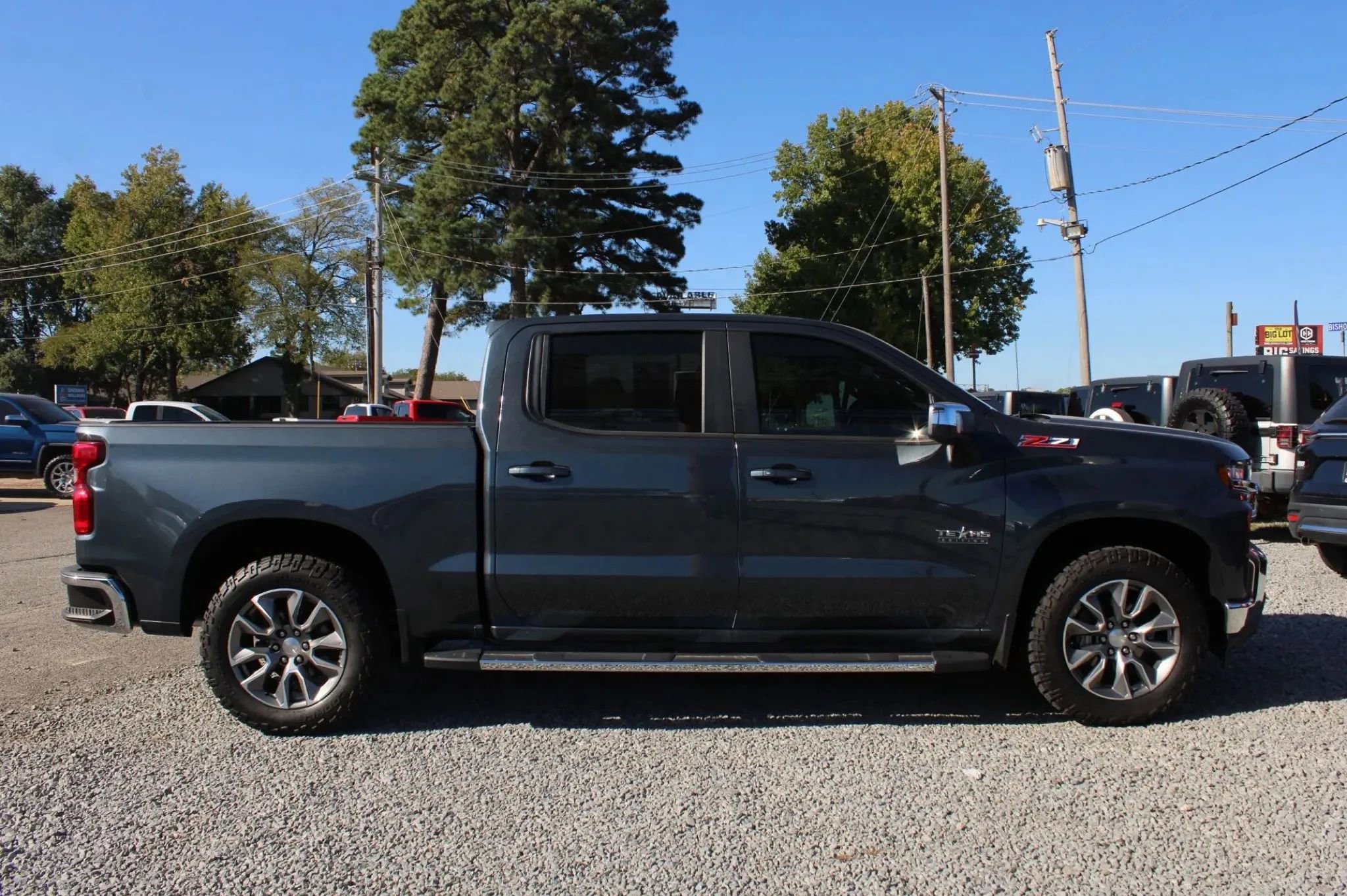 Used 2021 Chevrolet Silverado 1500 LT w/ Texas Edition Plus AWD/4WD image 6