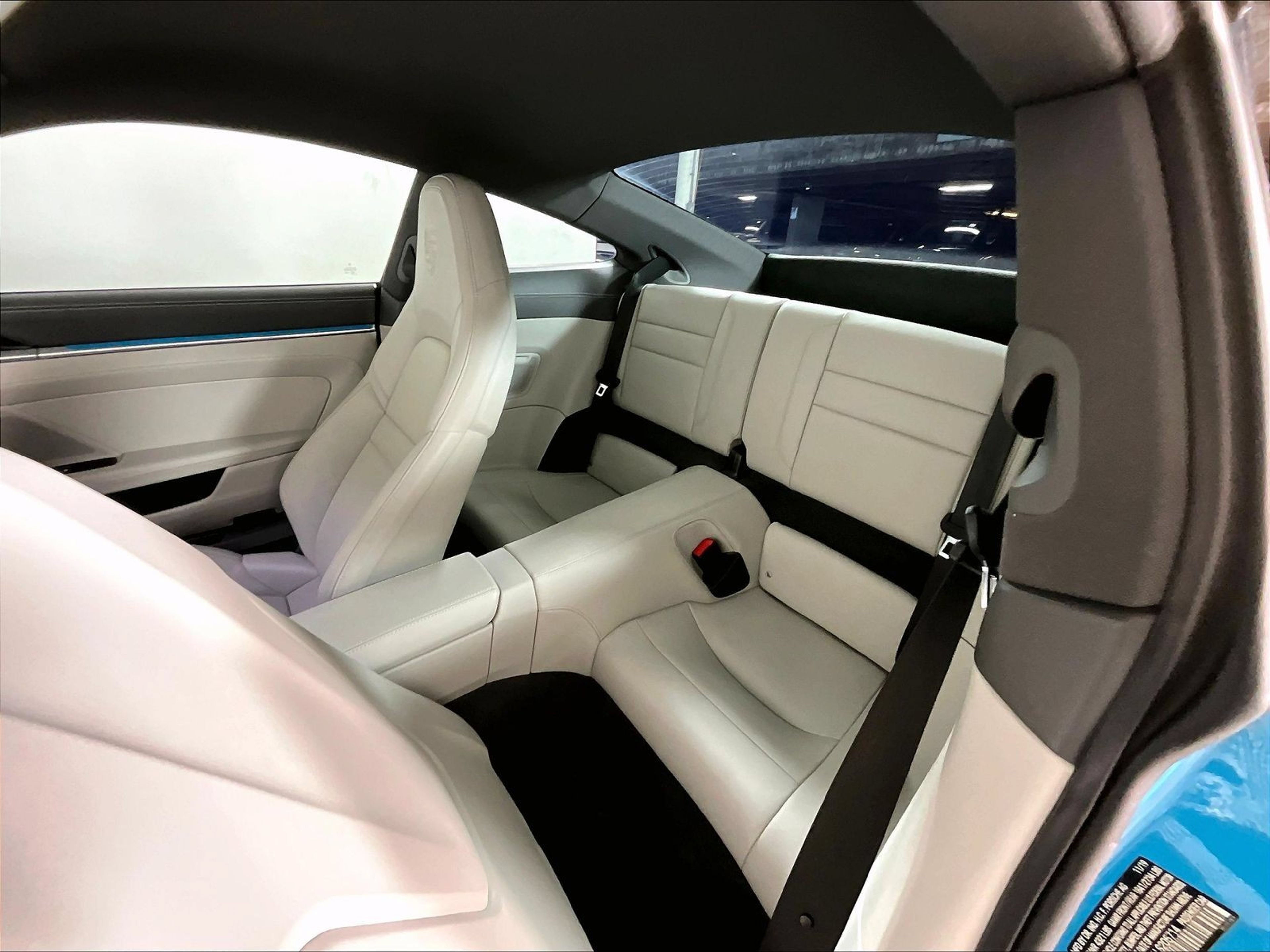 Certified 2020 Porsche 911 Carrera RWD image 22