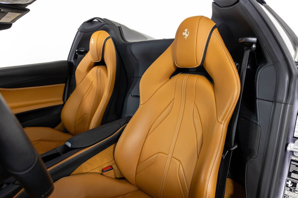 Certified 2021 Ferrari 812 GTS RWD image 61