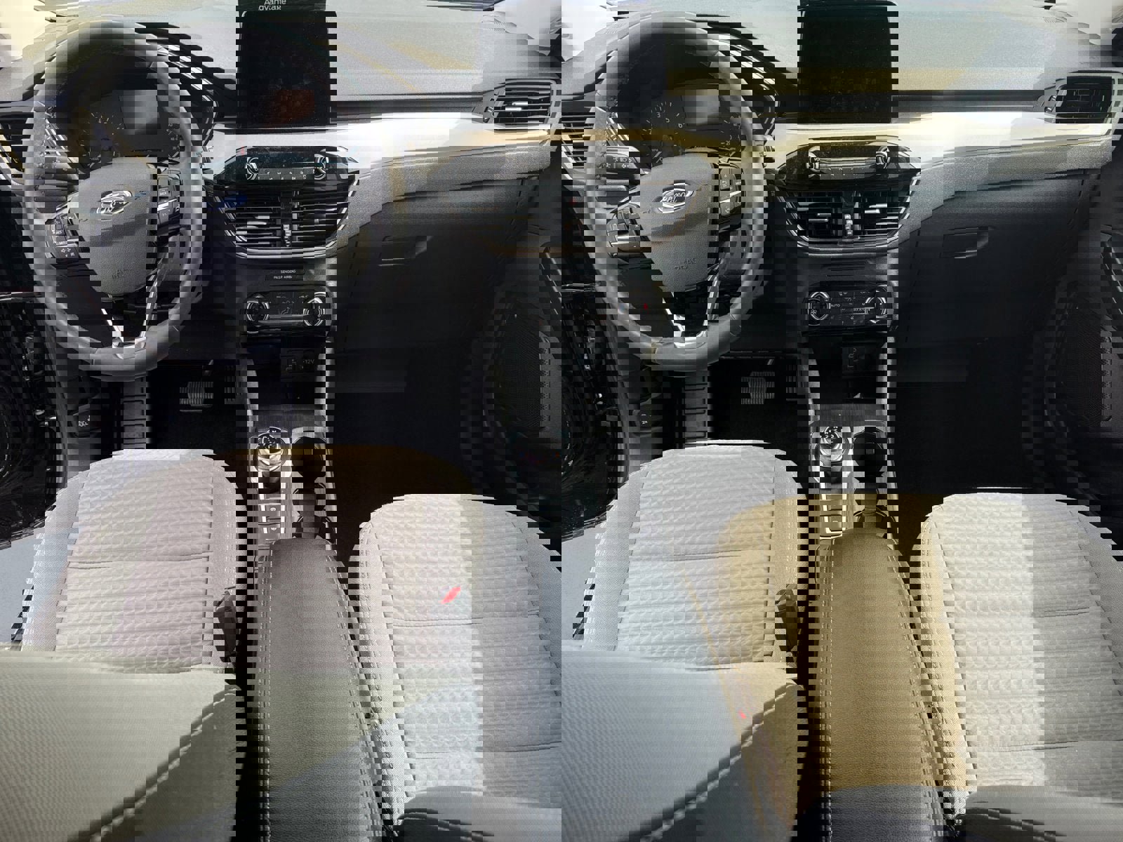 Certified 2022 Ford Escape SE w/ Cold Weather Package image 9