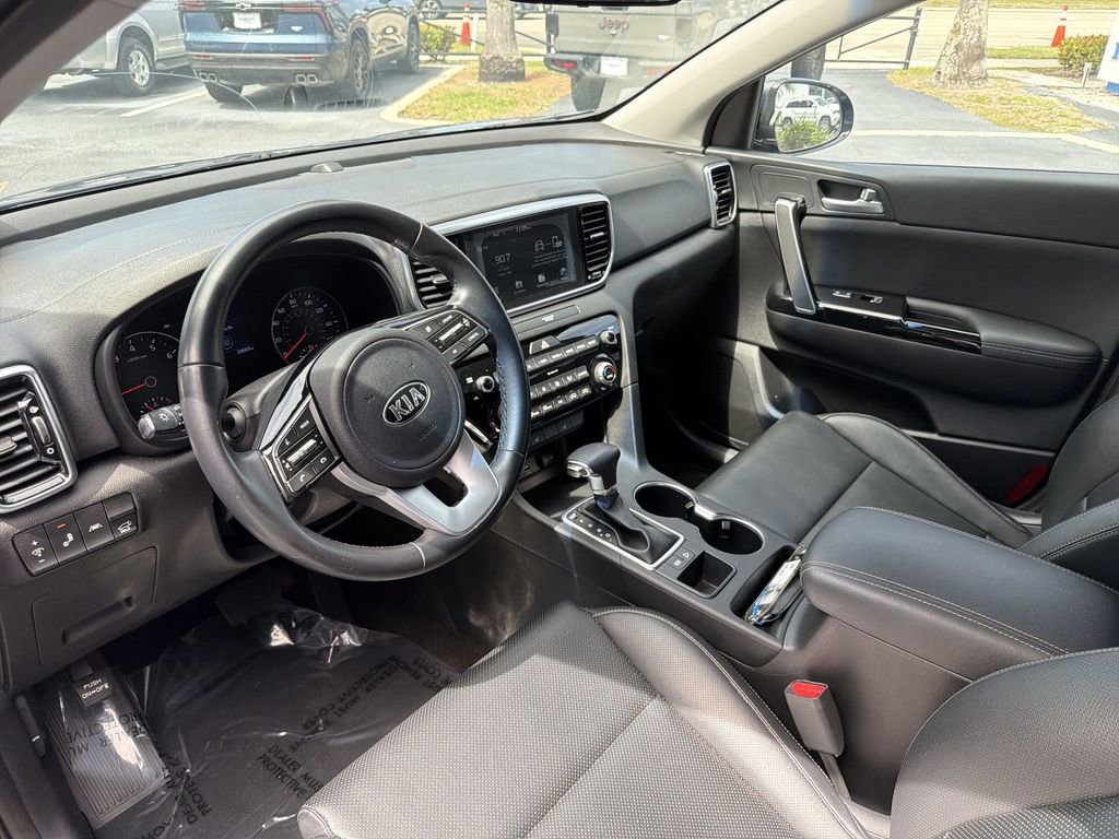 Used 2021 Kia Sportage EX image 20