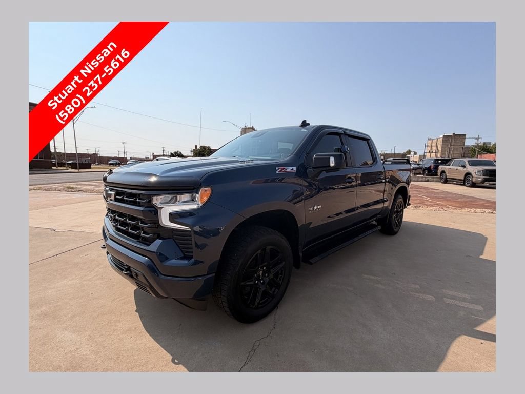 Used 2022 Chevrolet Silverado 1500 RST AWD/4WD image 1