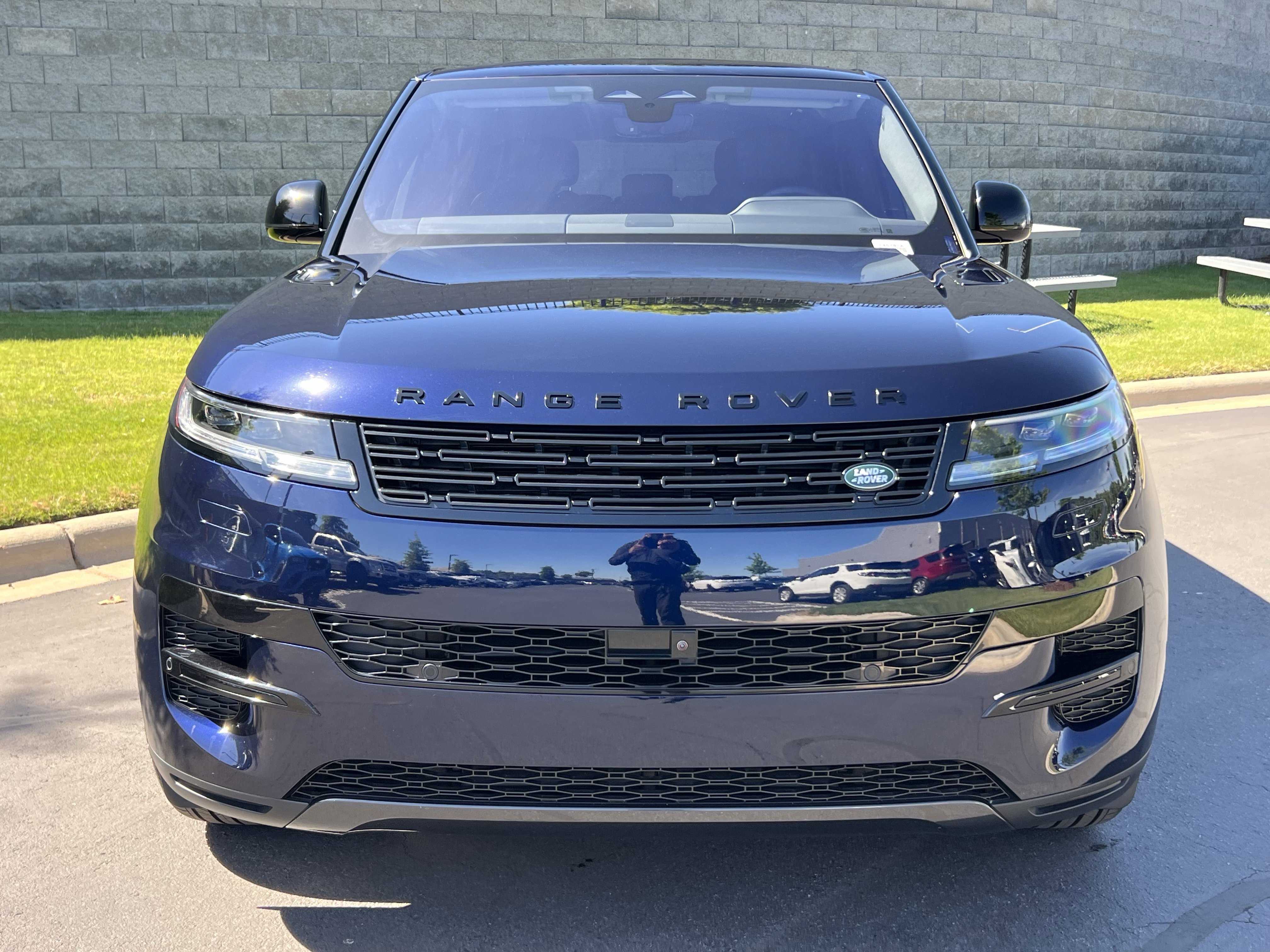 Certified 2023 Land Rover Range Rover Sport SE AWD/4WD image 10