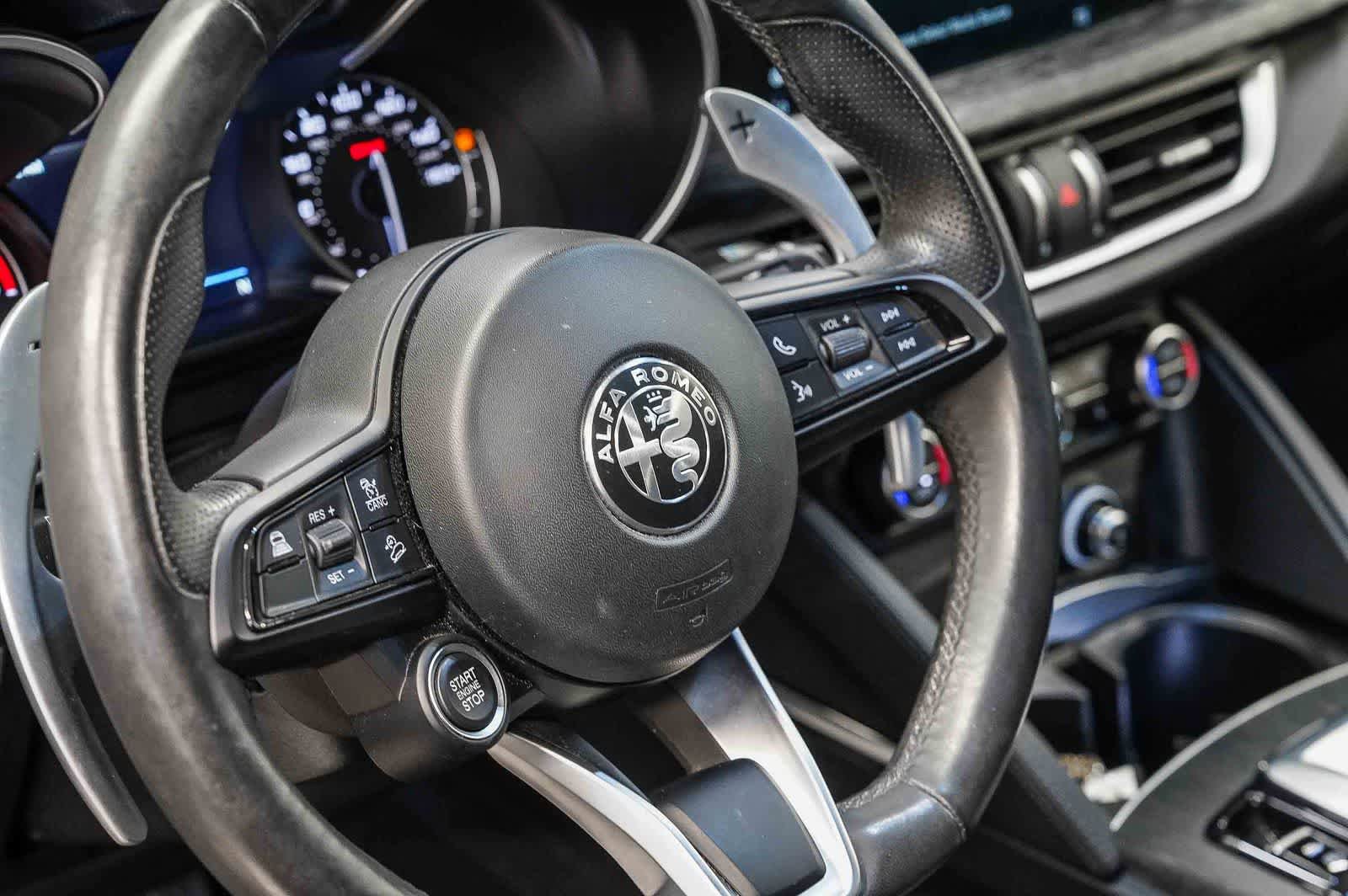 Used 2023 Alfa Romeo Stelvio Sprint RWD image 20