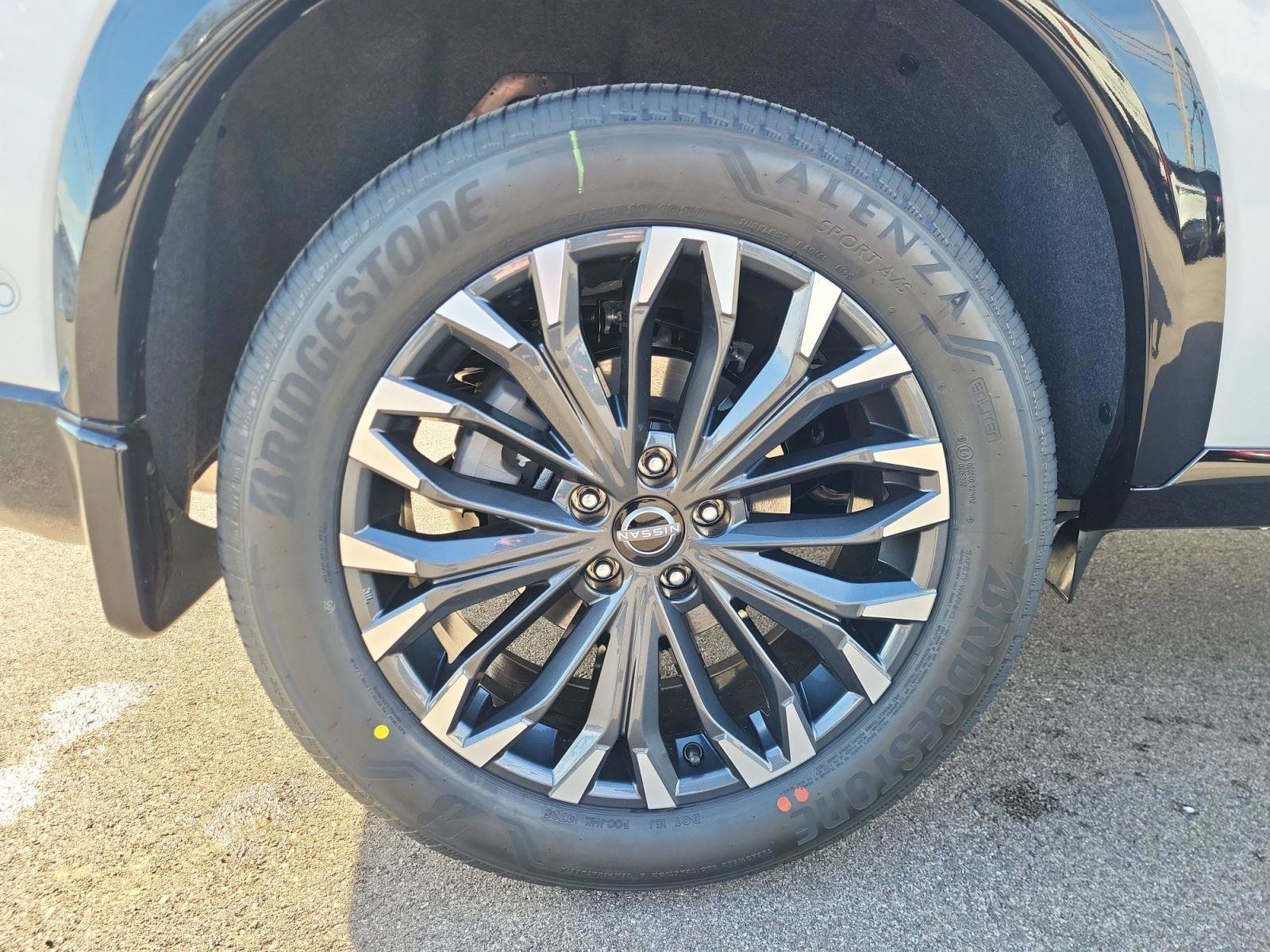 New 2026 Nissan Rogue Platinum w/ Tech Package image 30