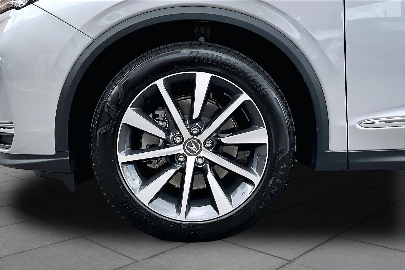 Used 2026 Acura MDX w/ Technology Package FWD image 11