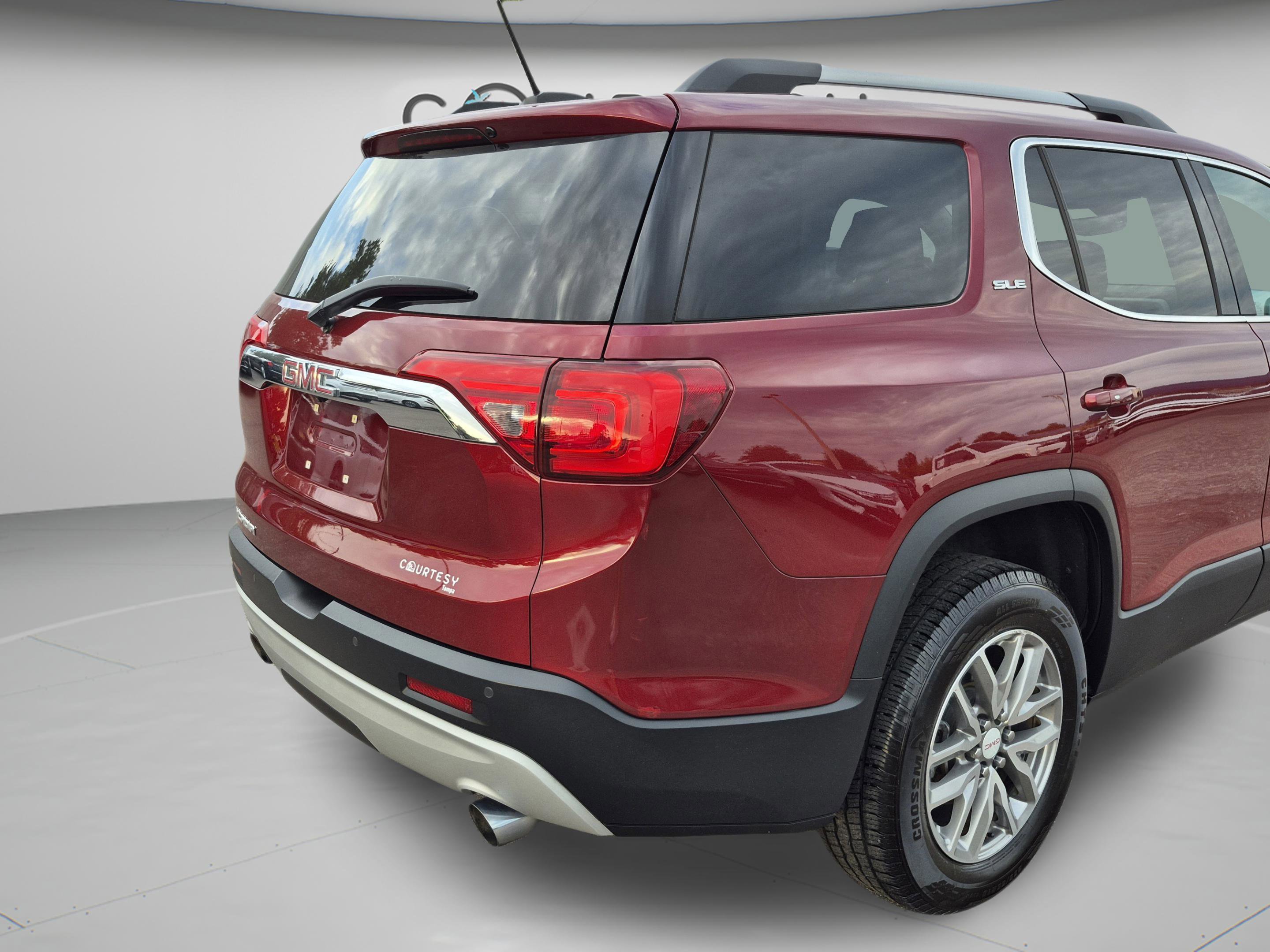 Used 2017 GMC Acadia SLE w/ Driver Alert Package I FWD image 38