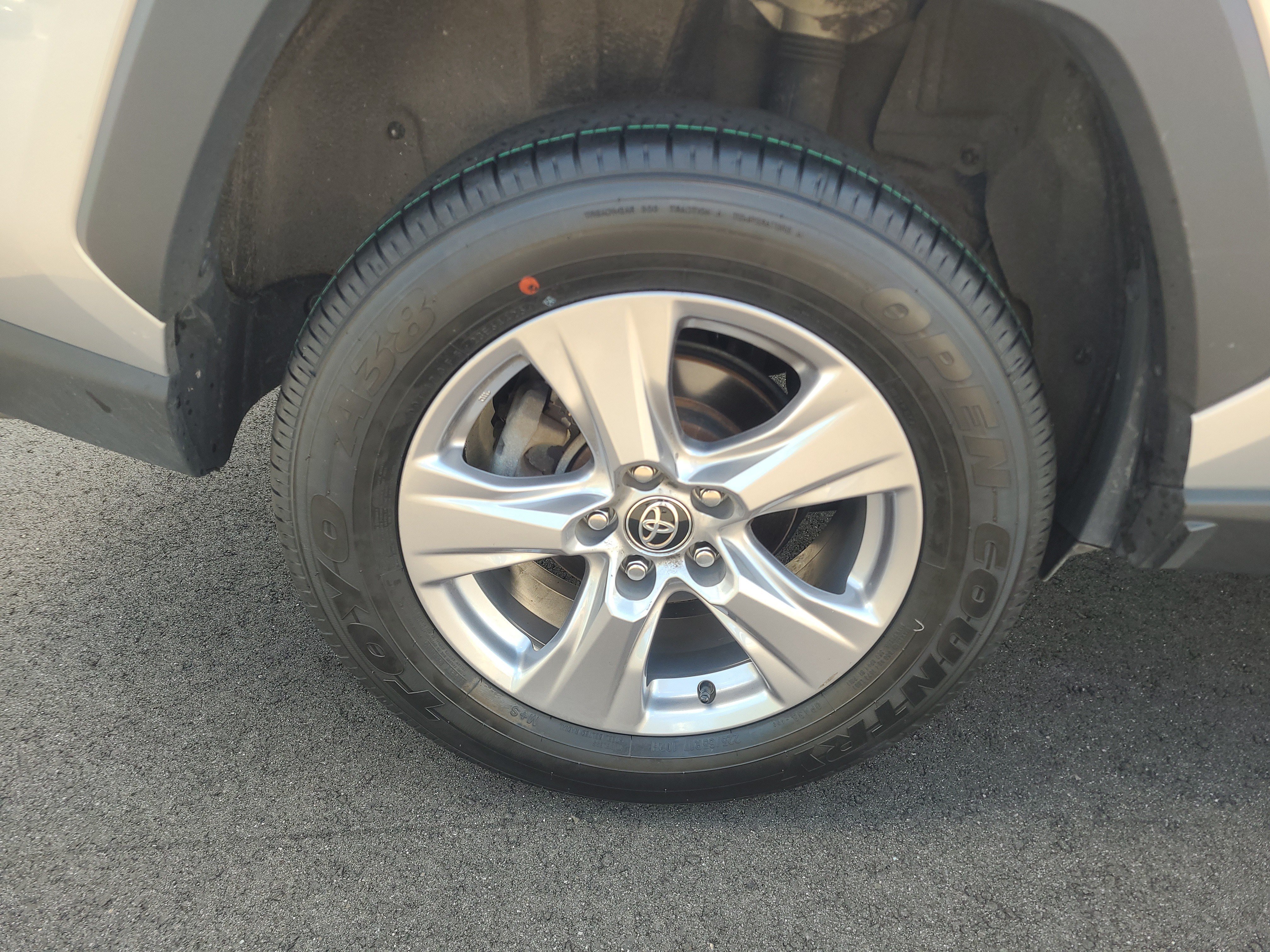 Certified 2025 Toyota RAV4 XLE AWD/4WD image 11
