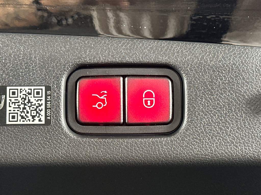 Certified 2026 Mercedes-Benz E 350 Sedan image 21
