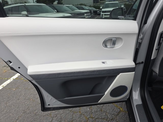 Used 2022 Hyundai Ioniq 5 SEL image 25