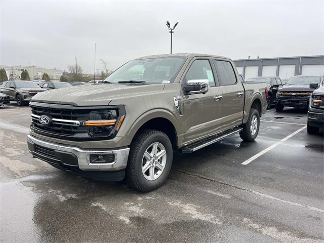 New 2025 Ford F150 XLT w/ Equipment Group 302A MID image 7