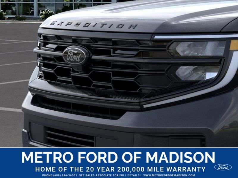 New 2025 Ford Expedition Platinum w/ Stealth Performance Package image 18