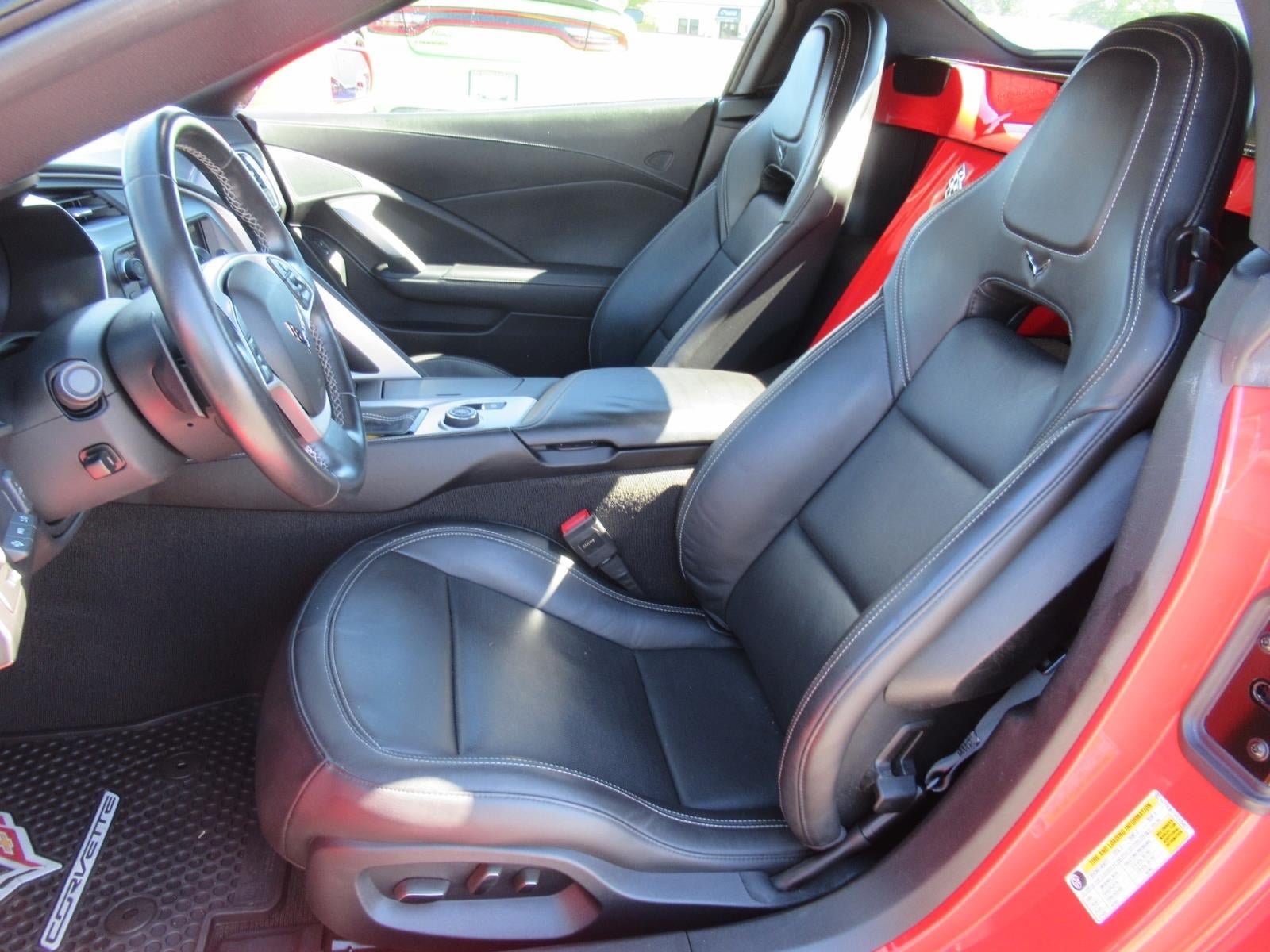 Used 2015 Chevrolet Corvette Stingray Convertible w/ 2LT Preferred Equipment Group RWD image 18
