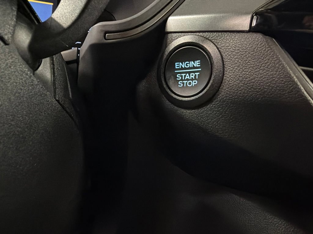 Used 2023 Ford Escape Active AWD/4WD image 17