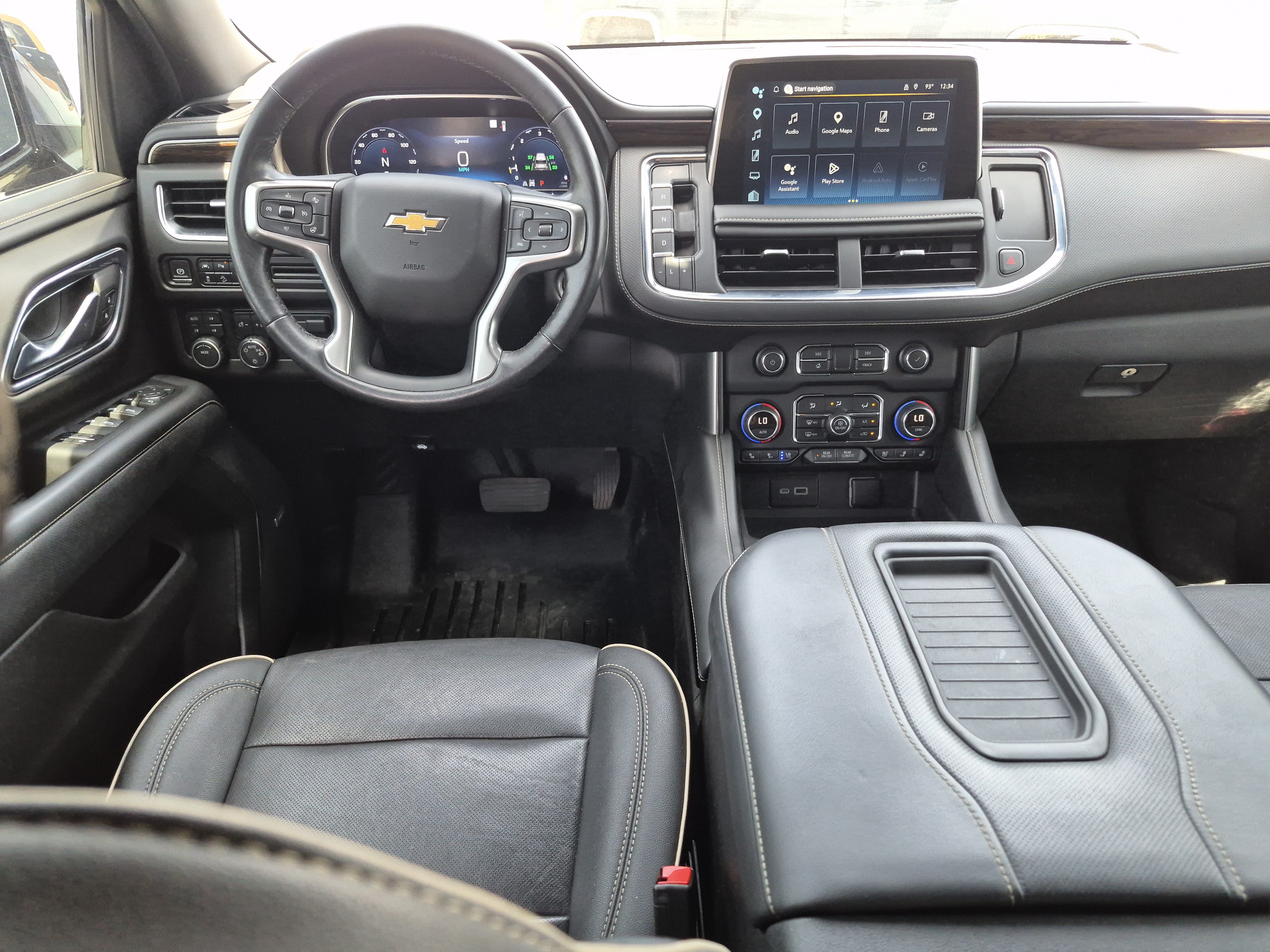 Used 2022 Chevrolet Suburban Premier w/ Max Trailering Package AWD/4WD image 18