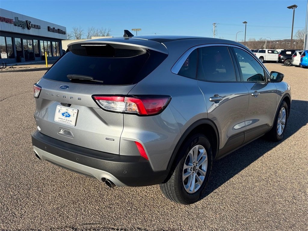 Used 2021 Ford Escape SE w/ Cold Weather Package image 3