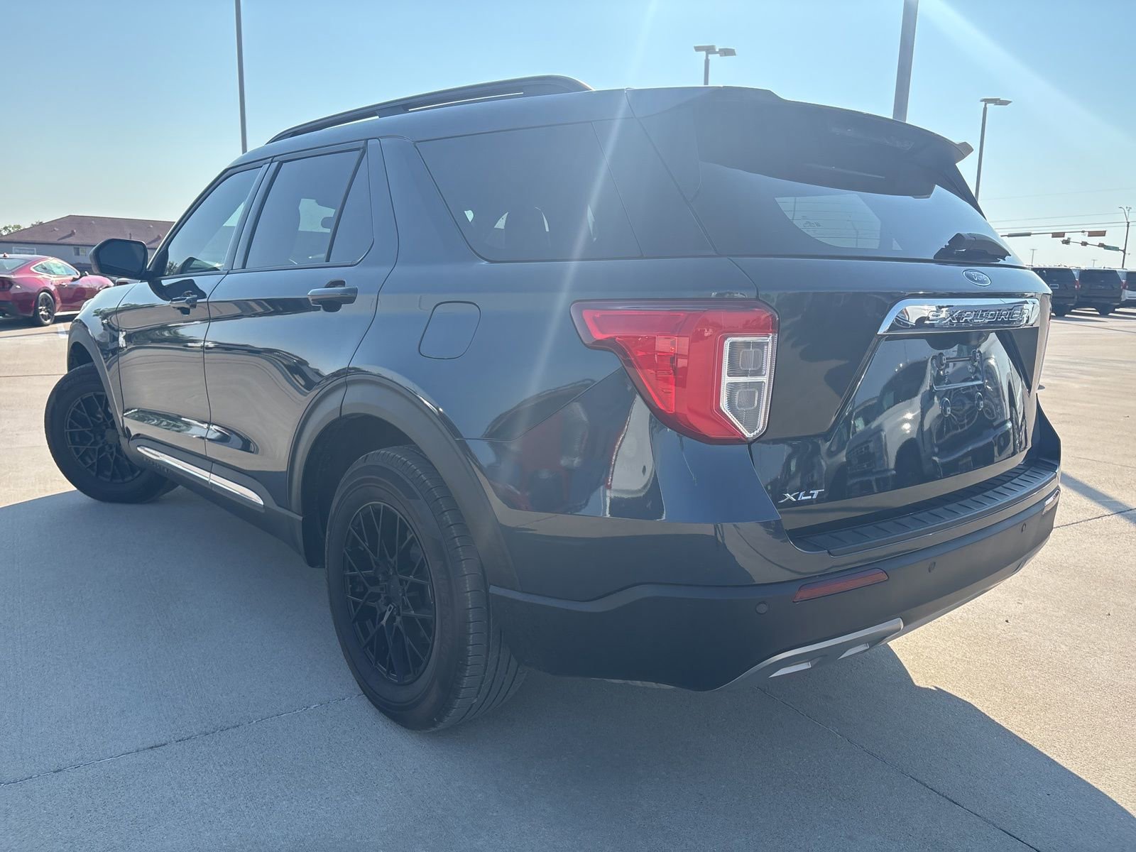 Certified 2023 Ford Explorer XLT w/ Equipment Group 202A image 5