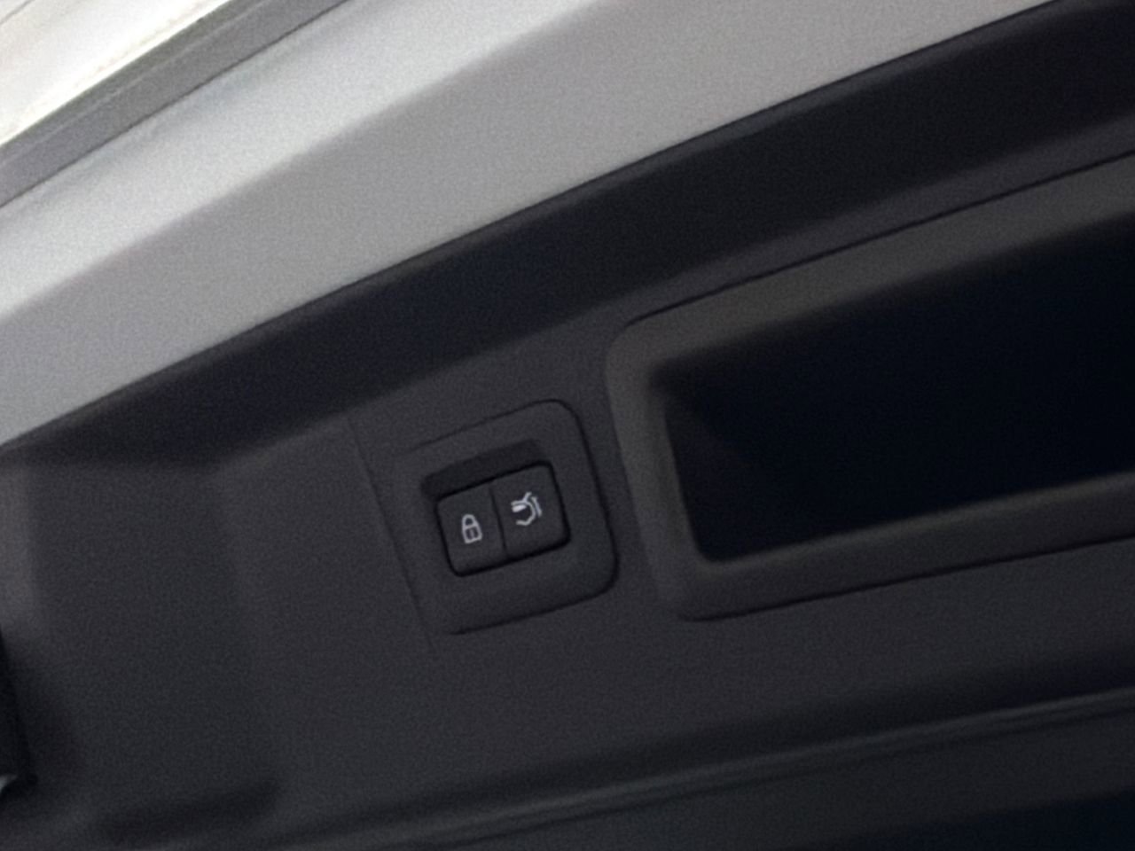 New 2026 MAZDA CX-50 2.5 Hybrid w/ Cargo Package image 9