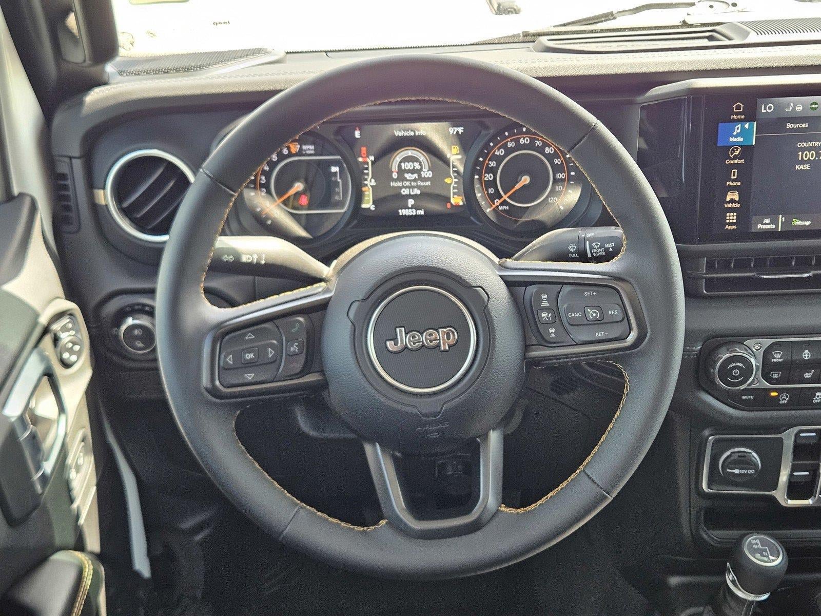 Used 2024 Jeep Gladiator Sport AWD/4WD image 22