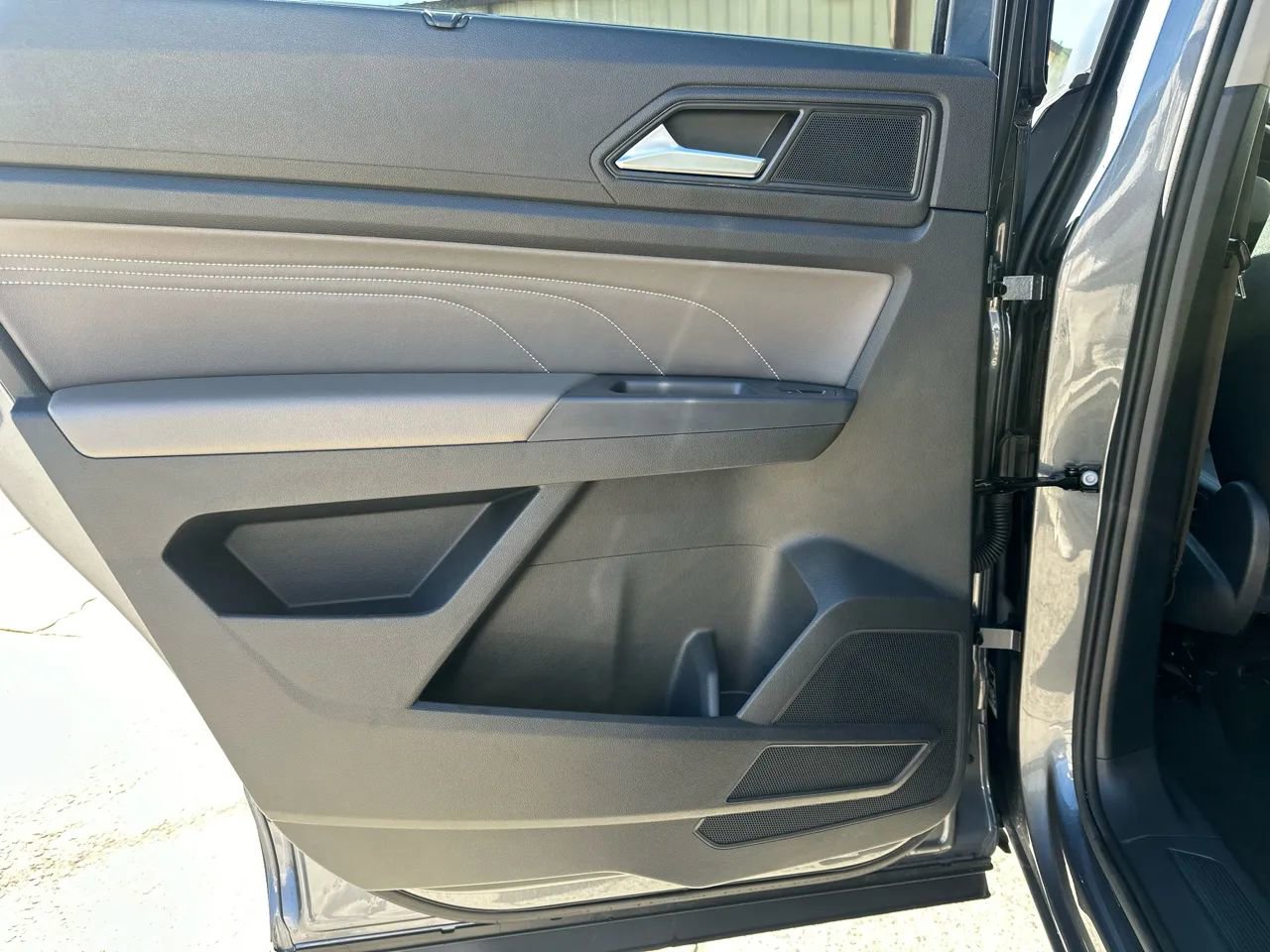 Used 2021 Volkswagen Atlas SE FWD image 32