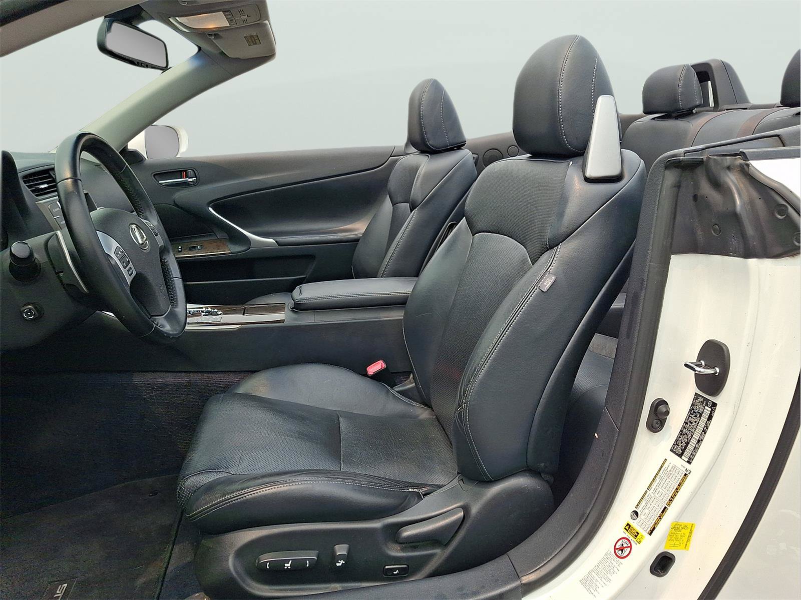 Used 2013 Lexus IS 250C RWD image 11