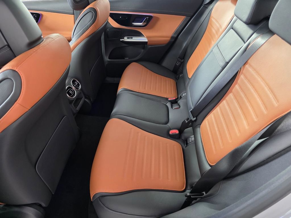 New 2026 Mercedes-Benz GLC 43 AMG 4MATIC image 11