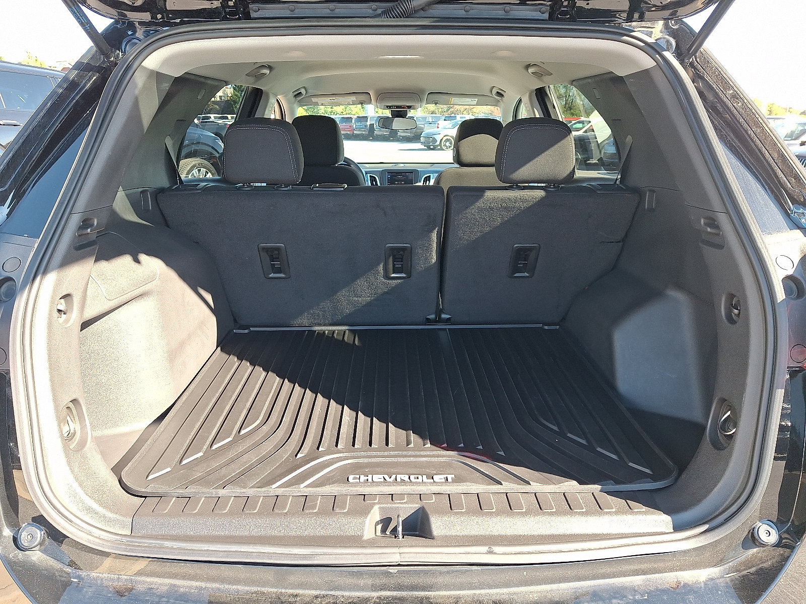 Used 2023 Chevrolet Equinox LS w/ LS Convenience Package FWD image 28