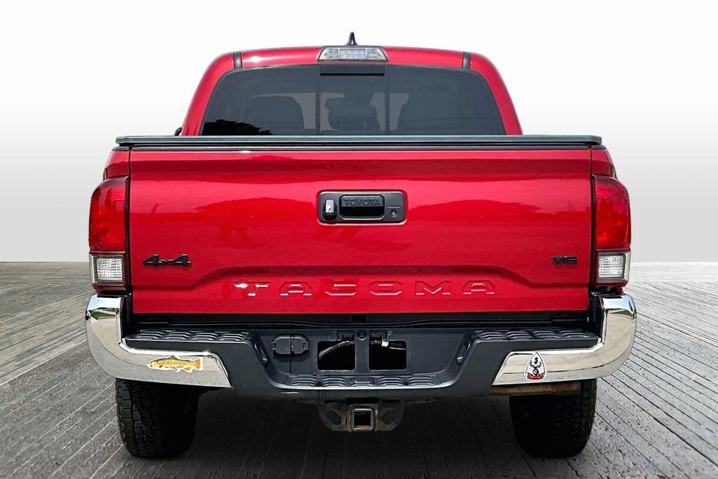 Used 2019 Toyota Tacoma SR5 AWD/4WD image 7