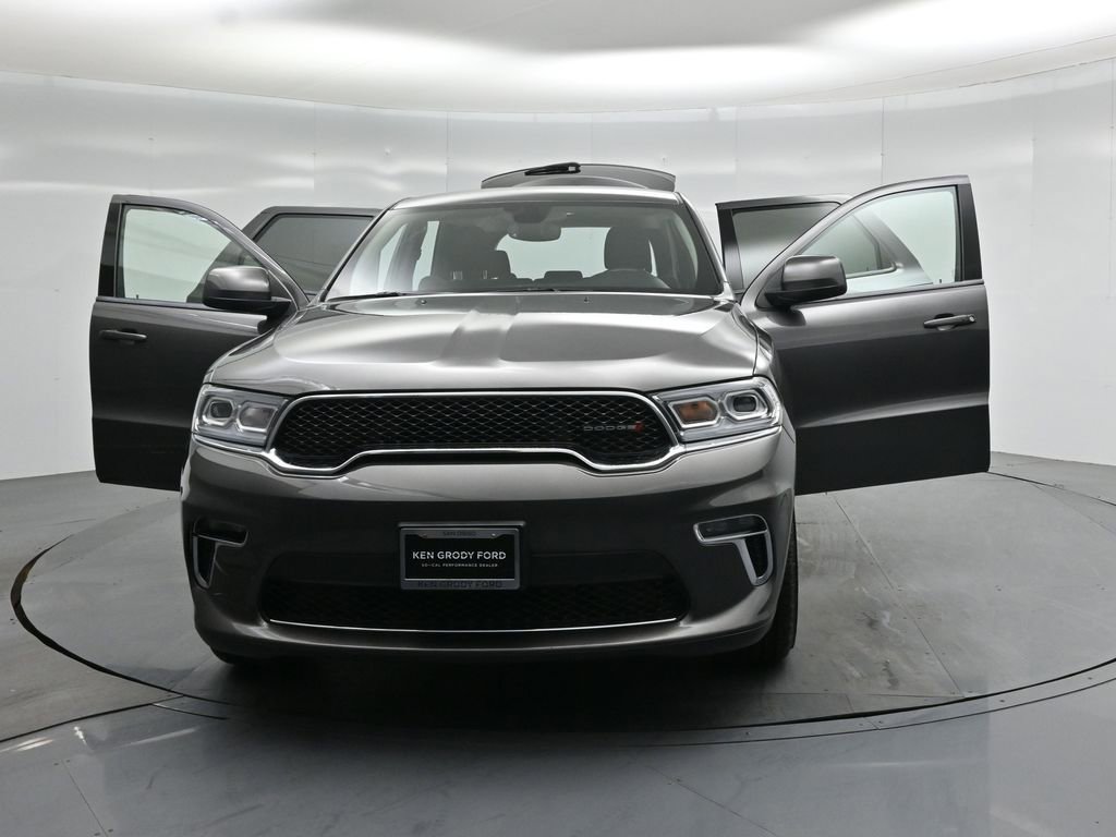 Used 2021 Dodge Durango SXT w/ 3rd Row Seating Group image 32
