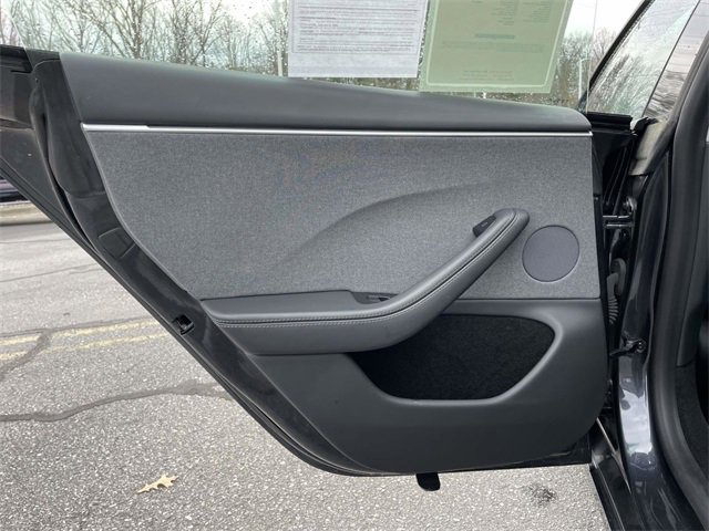 Used 2025 Tesla Model 3 Long Range image 16