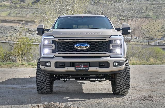 New 2026 Ford F250 Lariat w/ Black Appearance Package AWD/4WD image 6