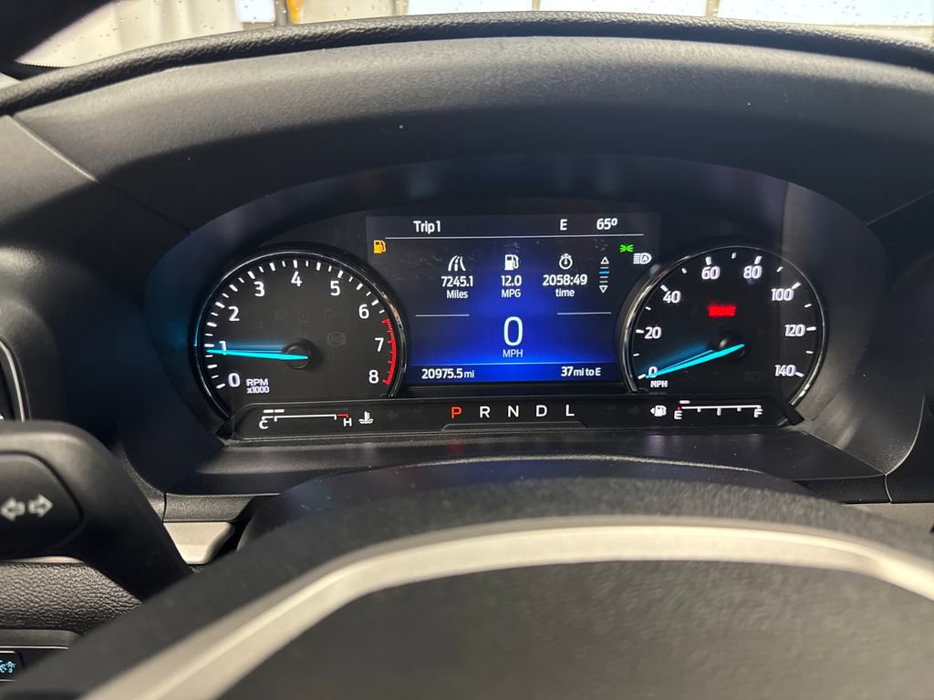Used 2022 Ford Explorer XLT w/ Equipment Group 202A AWD/4WD image 19