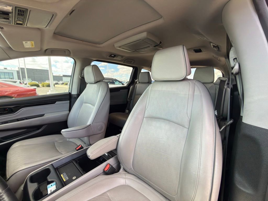 Used 2022 Honda Odyssey Elite image 15