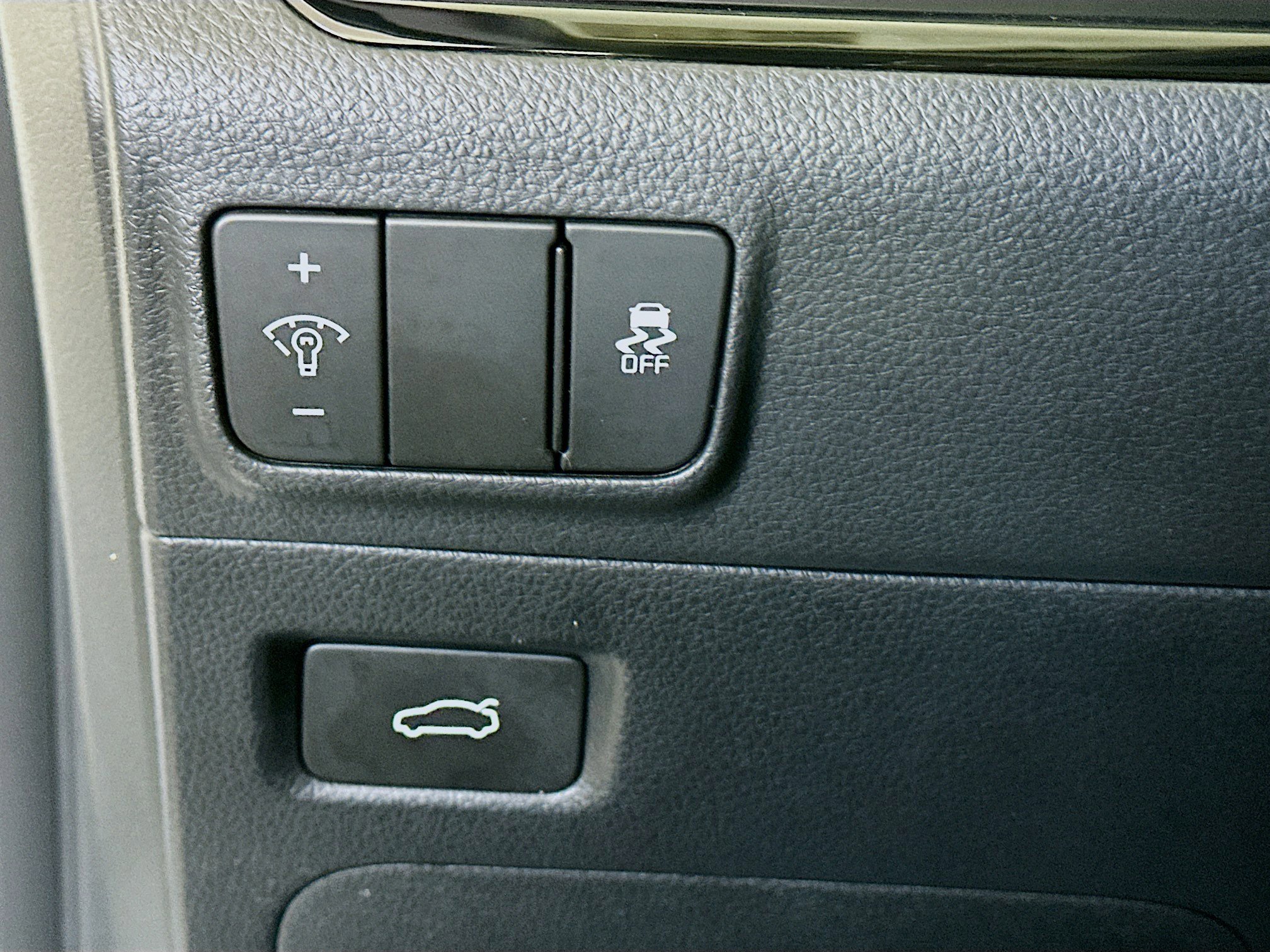 Used 2025 Kia K5 LXS image 17