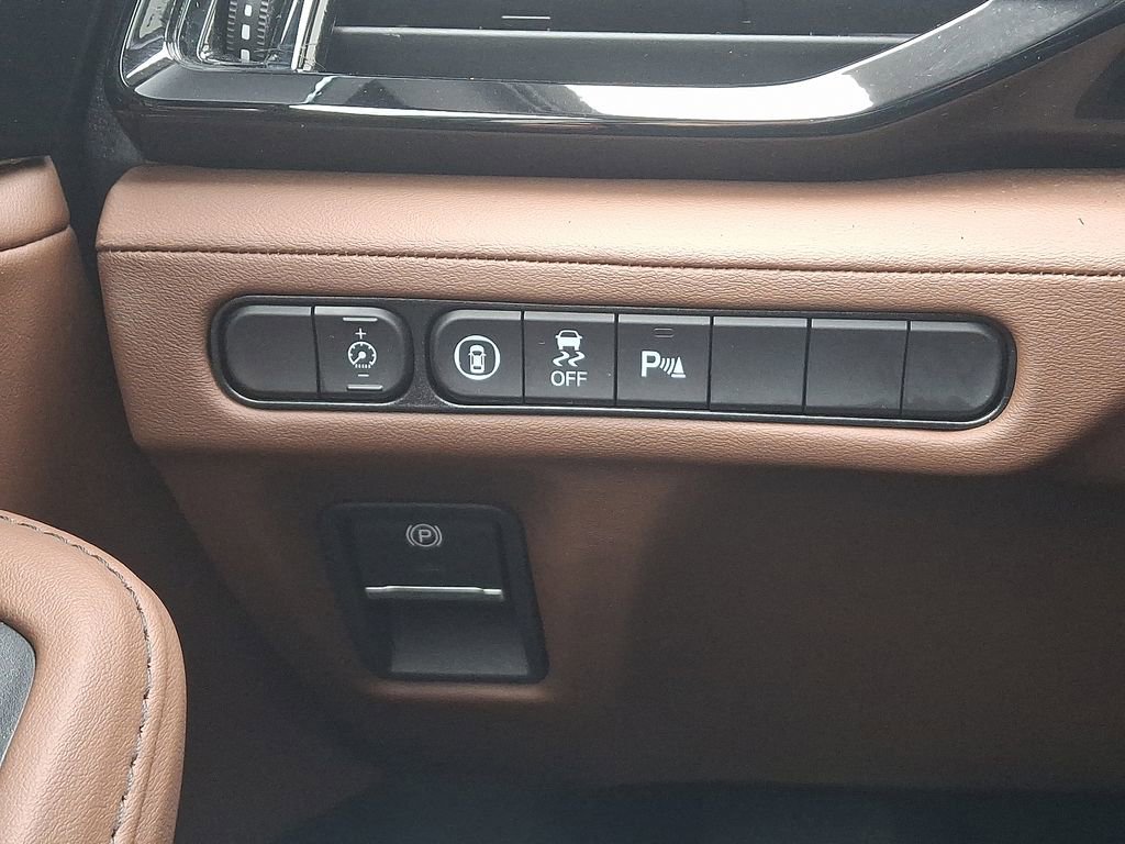 Certified 2024 Acura MDX SH-AWD w/ Technology Package image 24